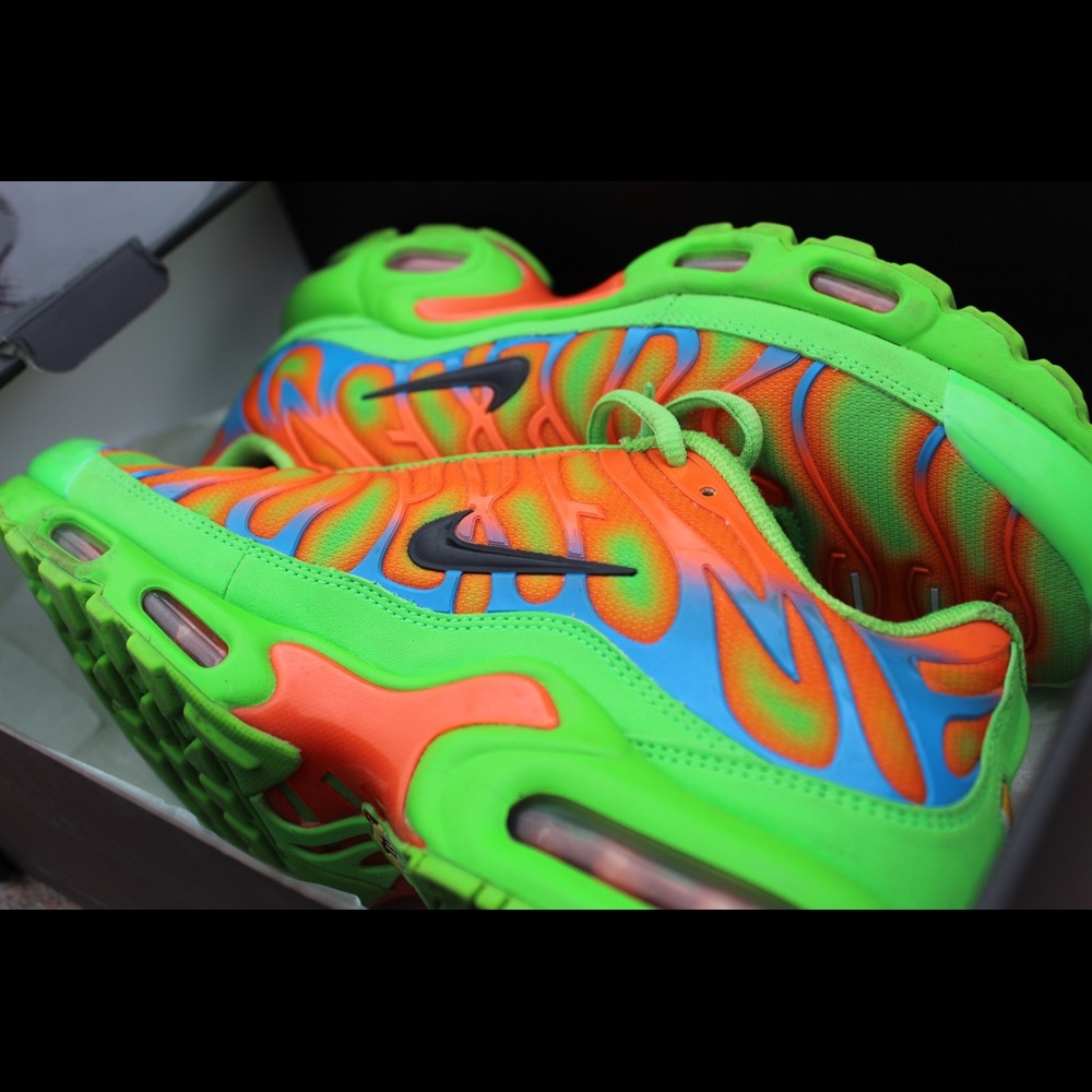 Supreme Green Airmax Plus